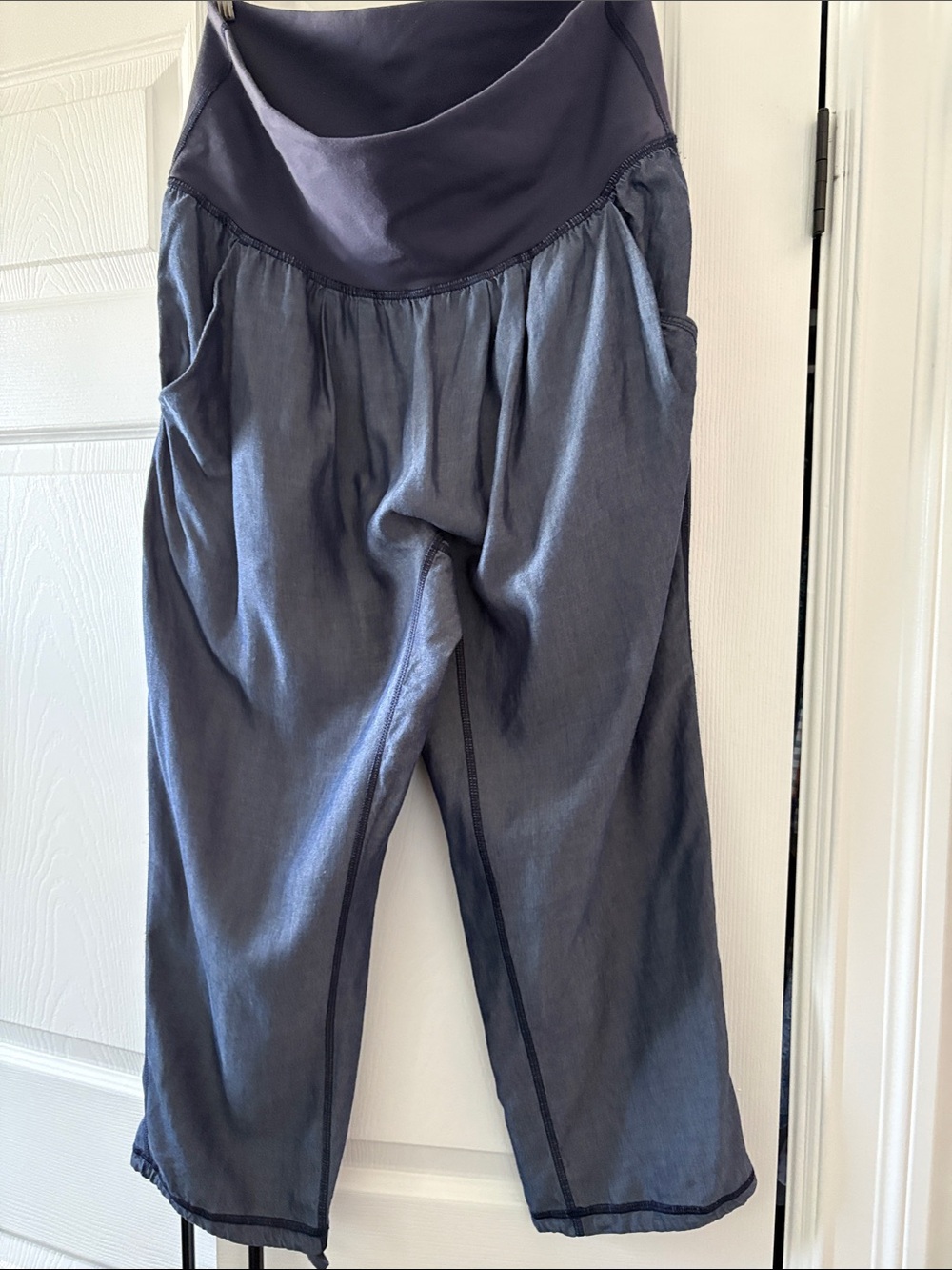 Women’s denim like Blue Pull-On -Style Bottoms